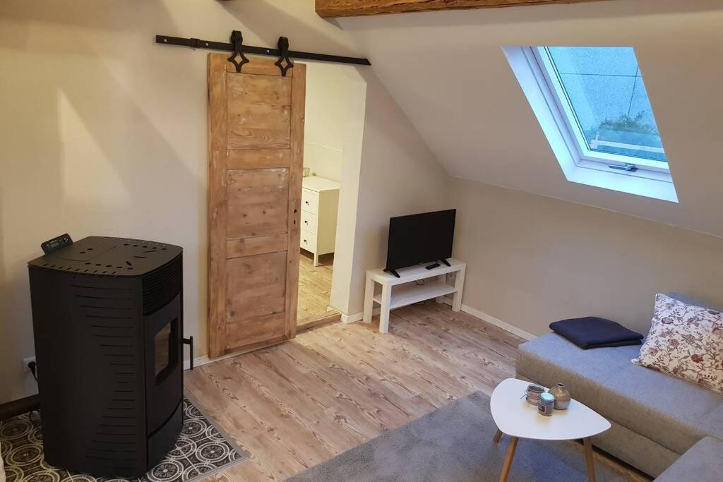 Altes Schreiner Haus In Der Vulkaneifel Brockscheid Bagian luar foto